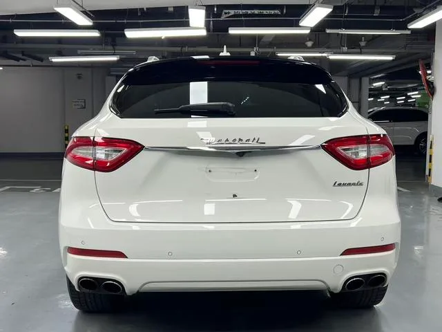 Maserati Levante 2016 3.0T Levante exterior photo 5 Maserati Levante 2016 3.0T Levante exterior photo 5