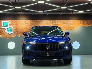 Maserati Levante 2016 3.0T Levante exterior photo 2 Maserati Levante 2016 3.0T Levante exterior photo 2