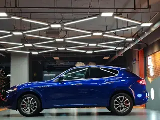 Maserati Levante 2016 3.0T Levante exterior photo 9 Maserati Levante 2016 3.0T Levante exterior photo 9