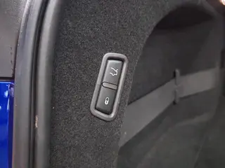 Maserati Levante 2016 3.0T Levante interior photo 18 Maserati Levante 2016 3.0T Levante interior photo 18