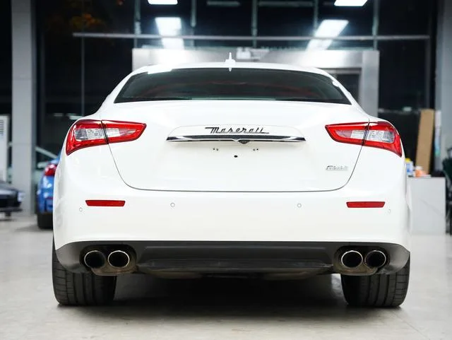 Maserati Ghibli 2014 3.0T Versión estándar exterior foto 8 Maserati Ghibli 2014 3.0T Versión estándar exterior foto 8