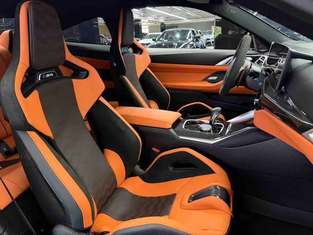 BMW M4 2024 M4 Coupe M xDrive Thunder Edition interior photo 10 BMW M4 2024 M4 Coupe M xDrive Thunder Edition interior photo 10