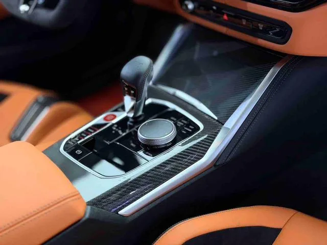 BMW M4 2024 M4 Coupe M xDrive Thunder Edition interior photo 12 BMW M4 2024 M4 Coupe M xDrive Thunder Edition interior photo 12