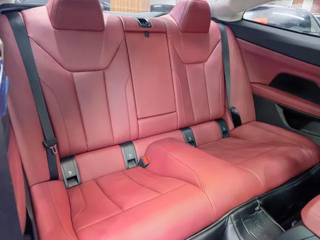 BMW 4 Series 2023 425i M Conjunto deportivo interior foto 12 BMW 4 Series 2023 425i M Conjunto deportivo interior foto 12