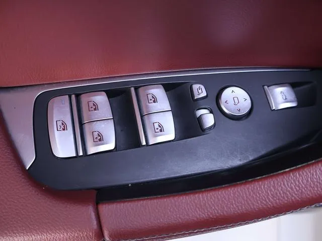 BMW X4 2021 xDrive25i M Conjunto deportivo interior foto 18 BMW X4 2021 xDrive25i M Conjunto deportivo interior foto 18
