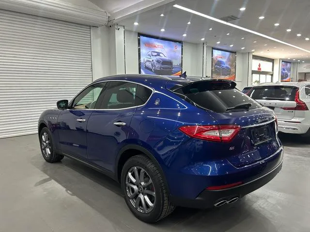 Maserati Levante 2019 3.0T 350Hp Standard Edition China V exterior photo 3 Maserati Levante 2019 3.0T 350Hp Standard Edition China V exterior photo 3