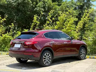 Maserati Levante 2016 3.0T Levante interior photo 13 Maserati Levante 2016 3.0T Levante interior photo 13