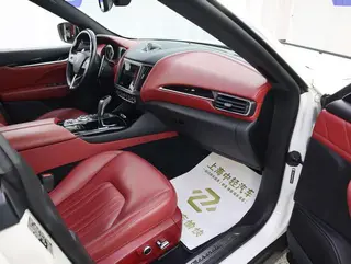 Maserati Levante 2021 3.0T Standard Edition interior photo 16 Maserati Levante 2021 3.0T Standard Edition interior photo 16