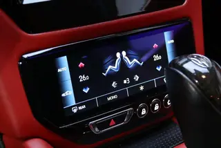 Maserati GranTurismo 2007 4.2L Standard Edition interior photo 12 Maserati GranTurismo 2007 4.2L Standard Edition interior photo 12