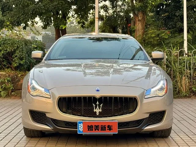 Maserati Quattroporte 2013 3.0T Tipo estándar exterior foto 2 Maserati Quattroporte 2013 3.0T Tipo estándar exterior foto 2