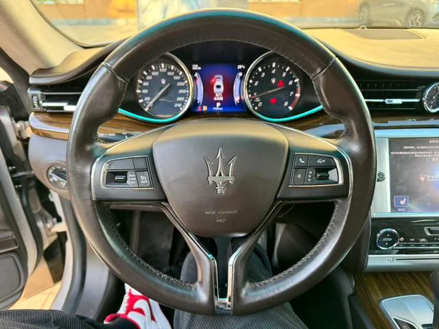 Maserati Quattroporte 2013 3.0T Tipo estándar interior foto 11 Maserati Quattroporte 2013 3.0T Tipo estándar interior foto 11