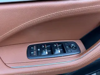 Maserati Levante 2019 3.0T 350Hp Versión estándar País V interior foto 18 Maserati Levante 2019 3.0T 350Hp Versión estándar País V interior foto 18