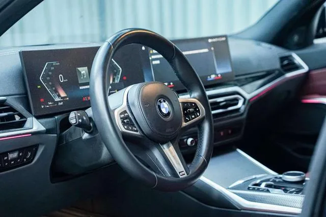 BMW 3 Series 2023 330i M Sports Night Suit exterior photo 4 BMW 3 Series 2023 330i M Sports Night Suit exterior photo 4