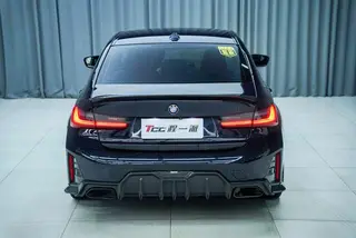 BMW 3 Series 2023 330i M Sports Night Suit interior photo 9 BMW 3 Series 2023 330i M Sports Night Suit interior photo 9