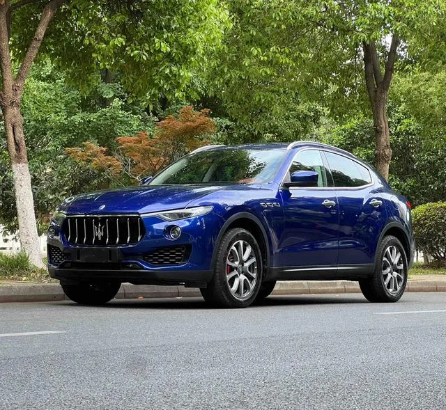 Maserati Levante 2018 3.0T Classic Edition exterior photo 1 Maserati Levante 2018 3.0T Classic Edition exterior photo 1