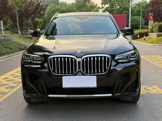 BMW X3 2022 Restyling xDrive25i M Sports suit exterior photo 2 BMW X3 2022 Restyling xDrive25i M Sports suit exterior photo 2