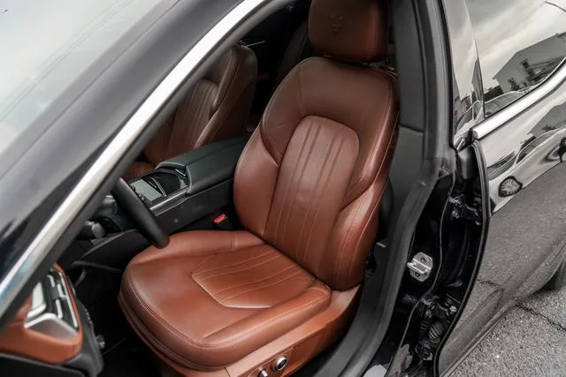 Maserati Ghibli 2021 2.0T Versión aguda interior foto 13 Maserati Ghibli 2021 2.0T Versión aguda interior foto 13