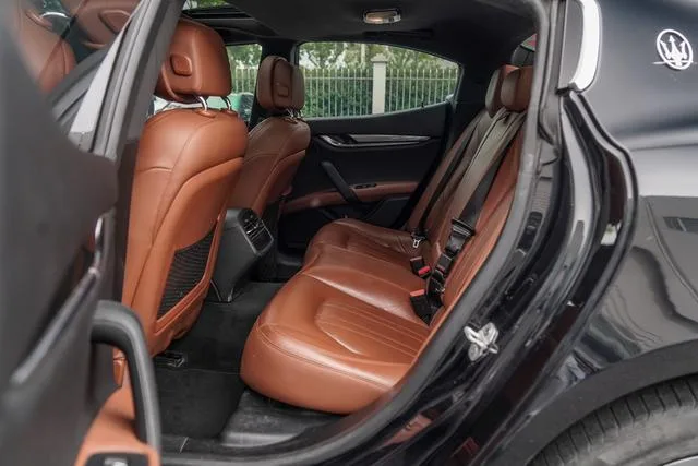 Maserati Ghibli 2021 2.0T Versión aguda interior foto 14 Maserati Ghibli 2021 2.0T Versión aguda interior foto 14