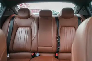 Maserati Ghibli 2021 2.0T Versión aguda interior foto 17 Maserati Ghibli 2021 2.0T Versión aguda interior foto 17