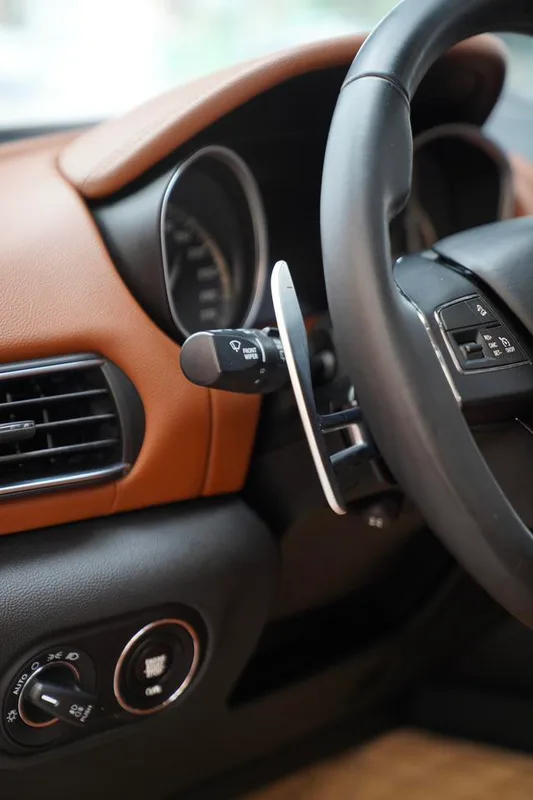 Maserati Levante 2018 3.0T 350Hp Standard Edition interior photo 12 Maserati Levante 2018 3.0T 350Hp Standard Edition interior photo 12