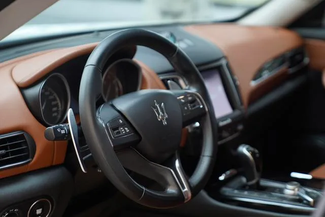 Maserati Levante 2018 3.0T 350Hp Standard Edition interior photo 15 Maserati Levante 2018 3.0T 350Hp Standard Edition interior photo 15