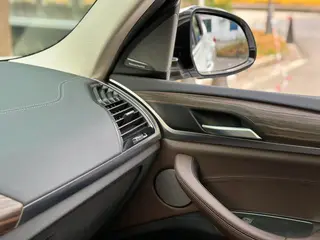 BMW X3 2021 Restyling xDrive28i M Sports suit interior photo 16 BMW X3 2021 Restyling xDrive28i M Sports suit interior photo 16