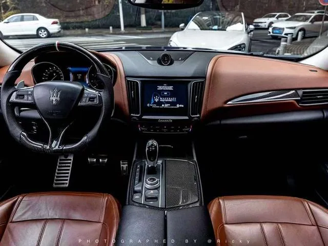Maserati Levante 2016 3.0T Levante exterior photo 3 Maserati Levante 2016 3.0T Levante exterior photo 3