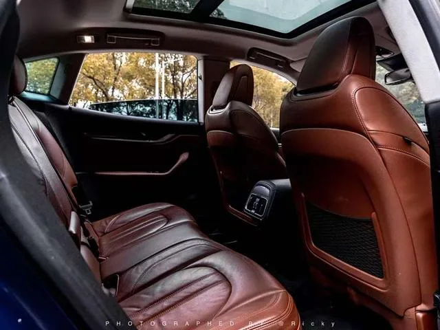 Maserati Levante 2016 3.0T Levante interior photo 11 Maserati Levante 2016 3.0T Levante interior photo 11