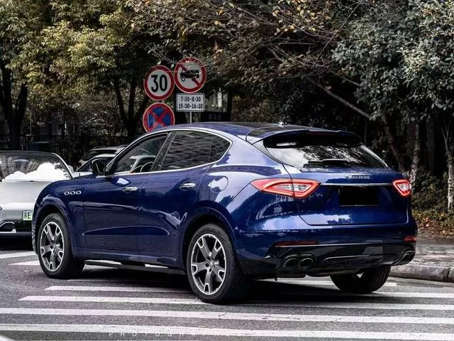 Maserati Levante 2016 3.0T Levante interior photo 13 Maserati Levante 2016 3.0T Levante interior photo 13
