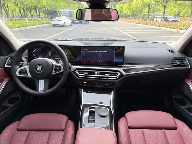 BMW 3 Series 2023 325Li M Sports suit exterior photo 4 BMW 3 Series 2023 325Li M Sports suit exterior photo 4