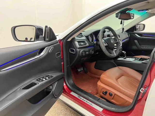 Maserati Ghibli 2014 3.0T Standard Edition interior photo 11 Maserati Ghibli 2014 3.0T Standard Edition interior photo 11