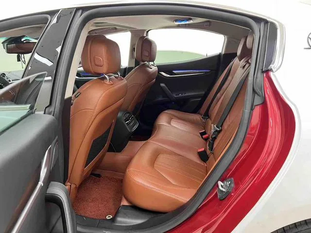 Maserati Ghibli 2014 3.0T Standard Edition interior photo 14 Maserati Ghibli 2014 3.0T Standard Edition interior photo 14