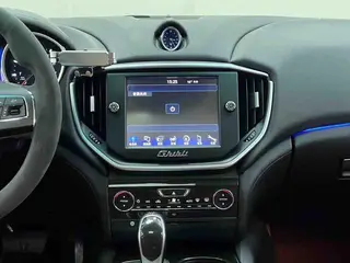 Maserati Ghibli 2014 3.0T Standard Edition interior photo 20 Maserati Ghibli 2014 3.0T Standard Edition interior photo 20