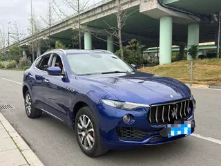 Maserati Levante 2016 3.0T Levante exterior photo 3 Maserati Levante 2016 3.0T Levante exterior photo 3