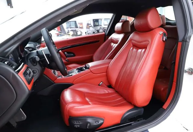 Maserati GranTurismo 2007 4.2L Versión estándar exterior foto 6 Maserati GranTurismo 2007 4.2L Versión estándar exterior foto 6