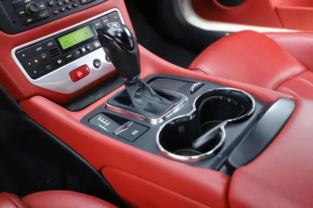 Maserati GranTurismo 2007 4.2L Versión estándar exterior foto 9 Maserati GranTurismo 2007 4.2L Versión estándar exterior foto 9