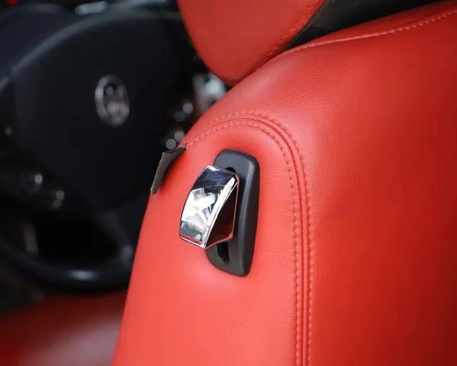 Maserati GranTurismo 2007 4.2L Versión estándar interior foto 19 Maserati GranTurismo 2007 4.2L Versión estándar interior foto 19