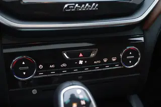 Maserati Ghibli 2014 3.0T Standard Edition exterior photo 6 Maserati Ghibli 2014 3.0T Standard Edition exterior photo 6