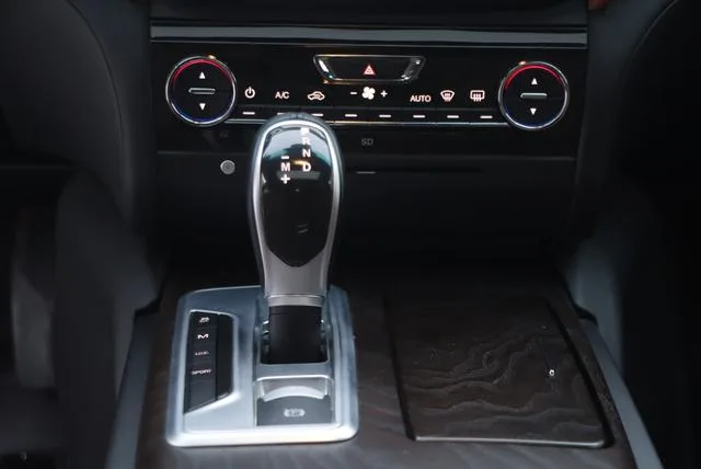 Maserati Ghibli 2014 3.0T Standard Edition interior photo 13 Maserati Ghibli 2014 3.0T Standard Edition interior photo 13