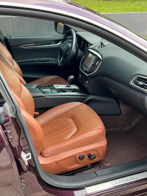 Maserati Ghibli 2014 3.0T Standard Edition interior photo 20 Maserati Ghibli 2014 3.0T Standard Edition interior photo 20