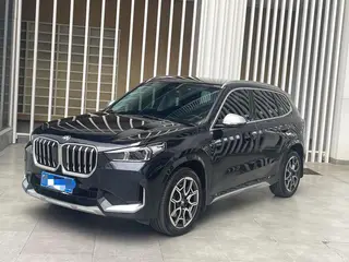 BMW X1 2023 sDrive25Li X Traje de diseño