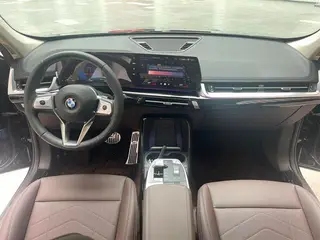 BMW X1 2023 sDrive25Li X Design Suit interior photo 8 BMW X1 2023 sDrive25Li X Design Suit interior photo 8