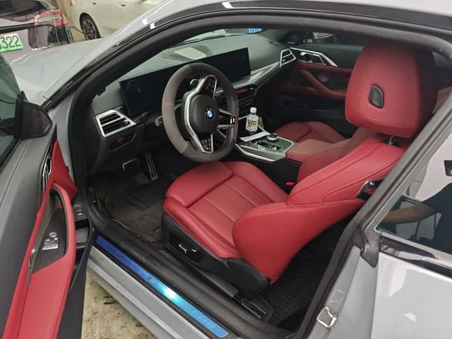 BMW 4 Series 2024 430i M Sports Night Suit interior photo 8 BMW 4 Series 2024 430i M Sports Night Suit interior photo 8