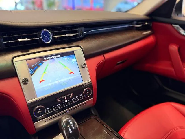 Maserati Quattroporte 2015 3.0T Tipo estándar interior foto 10 Maserati Quattroporte 2015 3.0T Tipo estándar interior foto 10