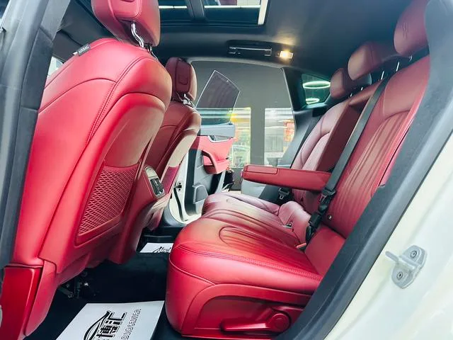 Maserati Levante 2016 3.0T Levante exterior foto 10 Maserati Levante 2016 3.0T Levante exterior foto 10