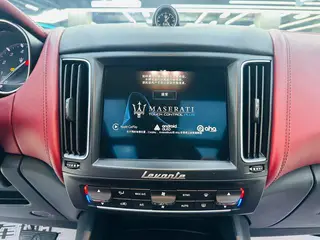 Maserati Levante 2016 3.0T Levante interior foto 16 Maserati Levante 2016 3.0T Levante interior foto 16