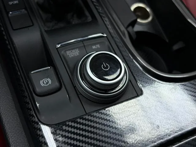 Maserati Ghibli 2022 2.0T GT Sharp Edition interior photo 14 Maserati Ghibli 2022 2.0T GT Sharp Edition interior photo 14