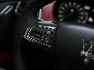 Maserati Ghibli 2022 2.0T GT Sharp Edition interior photo 16 Maserati Ghibli 2022 2.0T GT Sharp Edition interior photo 16