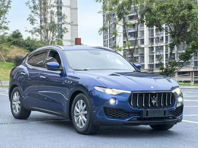 Maserati Levante 2016 3.0T Levante exterior photo 3 Maserati Levante 2016 3.0T Levante exterior photo 3