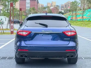 Maserati Levante 2016 3.0T Levante interior photo 14 Maserati Levante 2016 3.0T Levante interior photo 14